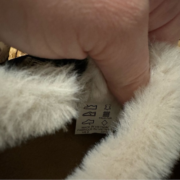 Taos future black suede faux fur slip on mule clogs shoes 9 - Picture 9 of 9